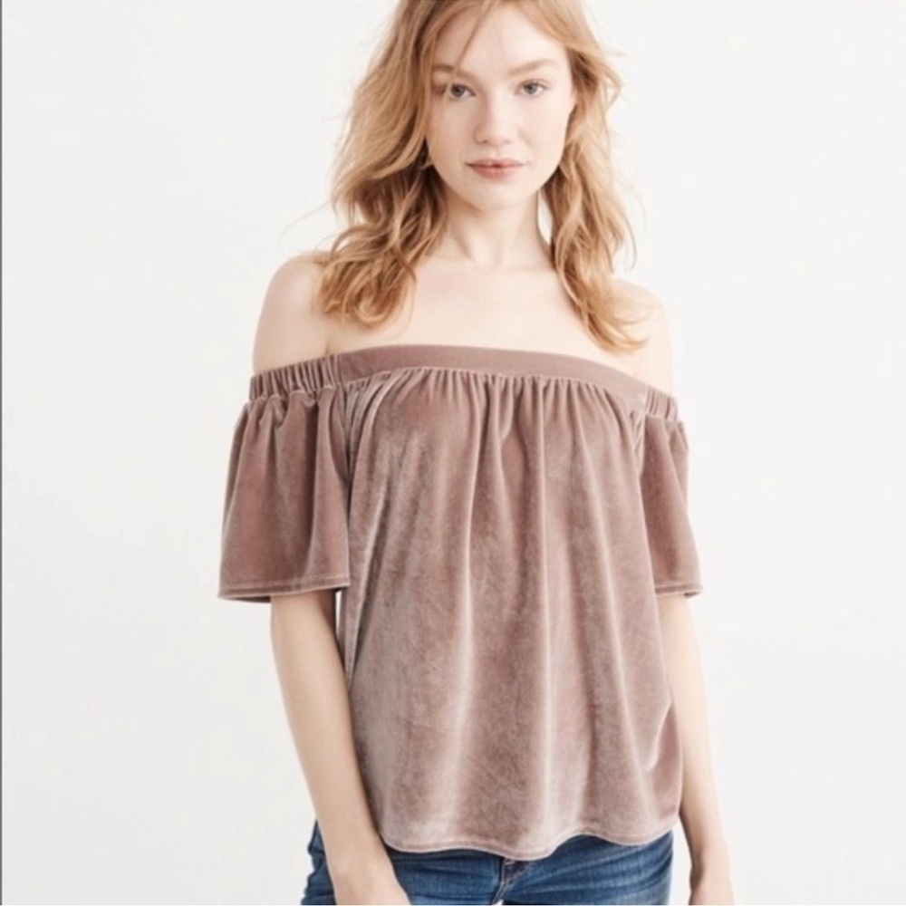 Abercrombie & Fitch Off-Shoulder Velvet Blouse